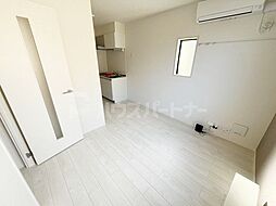 メゾン・ド・シエル 2階ワンルームのリビング/ダイニング