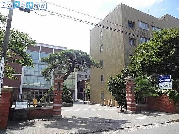 画像20:国立新潟大学医学部 571m