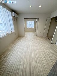 ワイズテラス関屋大川前 1階1LDKのリビング/ダイニング