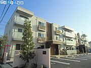 上所駅より徒歩7分 築12年2ヶ月 3階建の賃貸物件