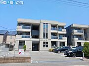 上所駅より徒歩19分 築6年11ヶ月 3階建の賃貸物件