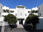 高槻駅より徒歩12分 1階 築26年10ヶ月の賃貸物件