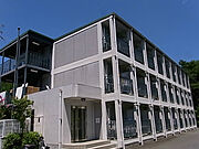 摂津富田駅よりバス10分 徒歩4分 3階 築24年の賃貸物件