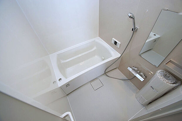 タカラスタンダードのシステムバスを新調。まっさらのお風呂で毎日快適なバスタイムを。