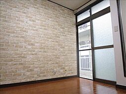 ヴェールドプレリー 103 1階ワンルームのリビング/ダイニング