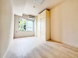 JR中央線 中野駅 徒歩8分の賃貸マンション 1階ワンルームのリビング/ダイニング