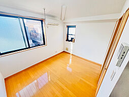 アヴァンセCOCO 201 2階1Kのリビング/ダイニング