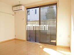 パークハウス 102 1階1Kのリビング/ダイニング