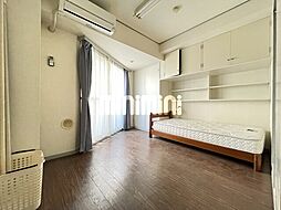 コーラルパレス 305 3階ワンルームのリビング/ダイニング