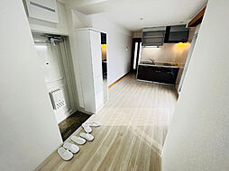 カールトンコート 401 4階2LDKのリビング/ダイニング