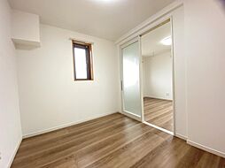 ピアコートTM武蔵関弐番館 5階1DKのリビング/ダイニング