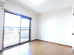 ラ・フルール 1階1Kのリビング/ダイニング