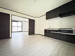 ゲインB 103 1階2DKのリビング/ダイニング