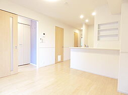 フランカーサII 102 1階2LDKのリビング/ダイニング