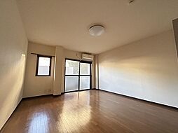 サンアムール 102 1階1Kのリビング/ダイニング