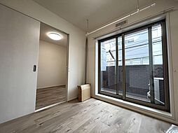 メゾン ドゥ ボヌール 202 2階1LDKのリビング/ダイニング