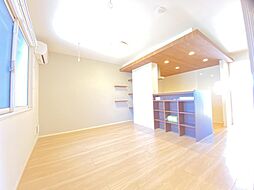 ヴァンヴェール碧 203 2階2LDKのリビング/ダイニング