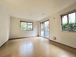 ガーデンハウスB 101 1階1LDKのリビング/ダイニング