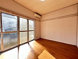 サンハウス 1階1DKのリビング/ダイニング