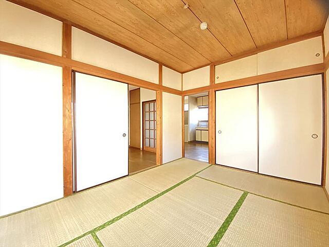 寝室