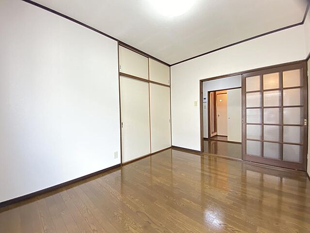 寝室