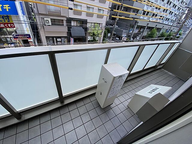 バルコニー