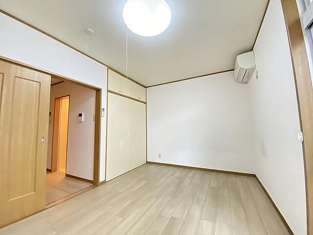 寝室