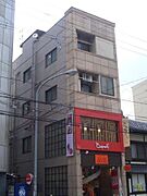 今出川駅より徒歩12分 4階 築41年の賃貸物件