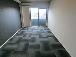 フラッティ京都十条 5階1Kのリビング/ダイニング