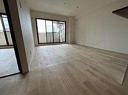 パインフィールド二条城 5階1SLDKのリビング/ダイニング