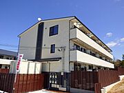 JR藤森駅より徒歩9分 1階 築9年8ヶ月の賃貸物件