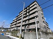 上桂駅より徒歩10分 4階 築30年の賃貸物件