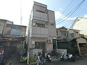 桂駅より徒歩9分 3階 築32年の賃貸物件