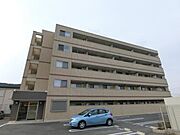 並河駅より徒歩10分 1階 築10年10ヶ月の賃貸物件