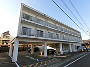 長岡天神駅より徒歩10分 築28年6ヶ月 3階建の賃貸物件