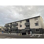 御陵駅より徒歩19分 3階 築2年4ヶ月の賃貸物件