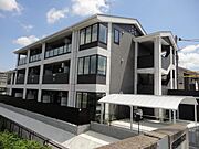 六地蔵駅より徒歩7分 1階 築9年5ヶ月の賃貸物件