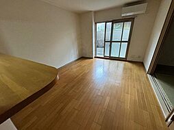 ノールヴァーグ 1階3LDKのリビング/ダイニング