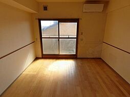 ヴァローレ桂 3階1Kのリビング/ダイニング