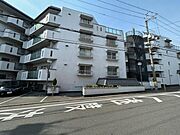 北野白梅町駅よりバス9分 徒歩2分 3階 築52年の賃貸物件