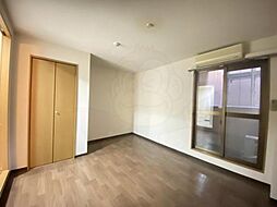 エクシード五条 2階1Kのリビング/ダイニング