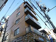 今出川駅より徒歩11分 3階 築30年4ヶ月の賃貸物件