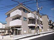 桂川駅より徒歩10分 1階 築13年8ヶ月の賃貸物件