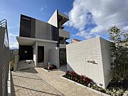 長岡天神駅より徒歩8分 2階 築3年9ヶ月の賃貸物件