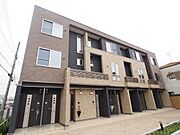 西大路駅よりバス6分 徒歩4分 1階 築11年8ヶ月の賃貸物件