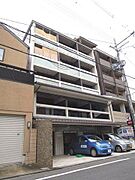 二条城前駅より徒歩9分 2階 築16年11ヶ月の賃貸物件