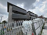 桂駅より徒歩15分 1階 新築の賃貸物件