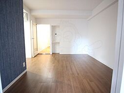 Uresidence二条城 4階2LDKのリビング/ダイニング