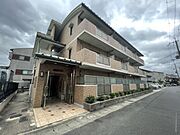 桂川駅より徒歩11分 2階 築22年7ヶ月の賃貸物件