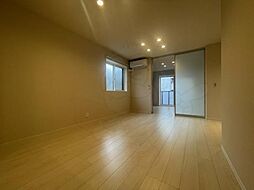 クローネ西院 2階1LDKのリビング/ダイニング